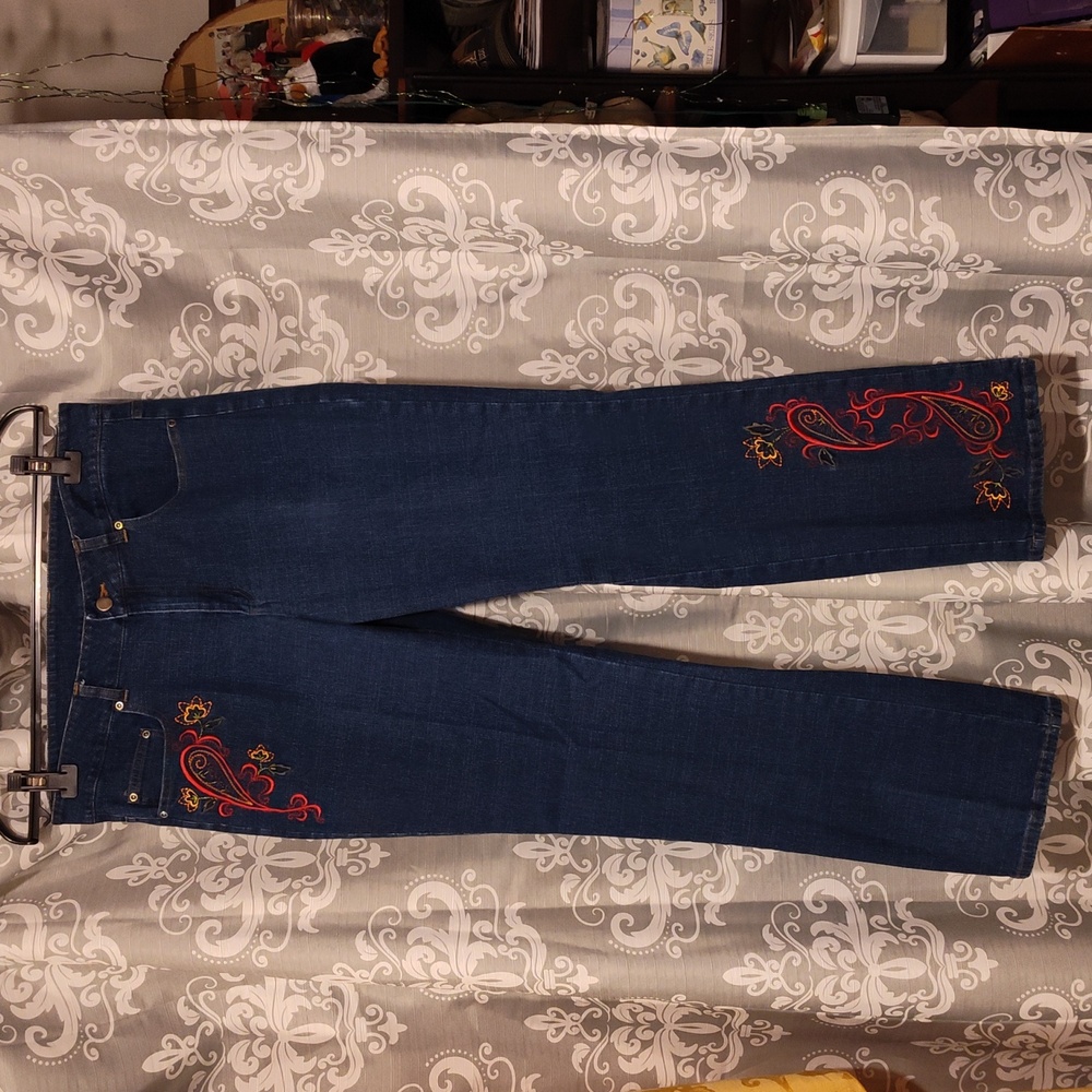 Women's Jeans with Embroidered accents, Size 10